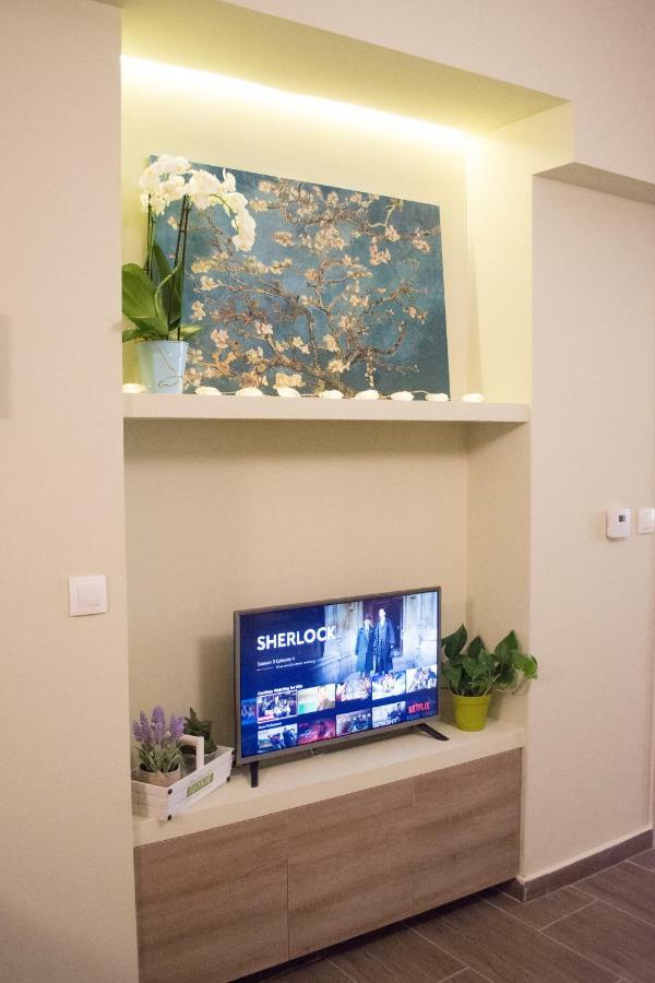 Premium Apartment Lycabettus 3-Bedrooms 雅典 外观 照片
